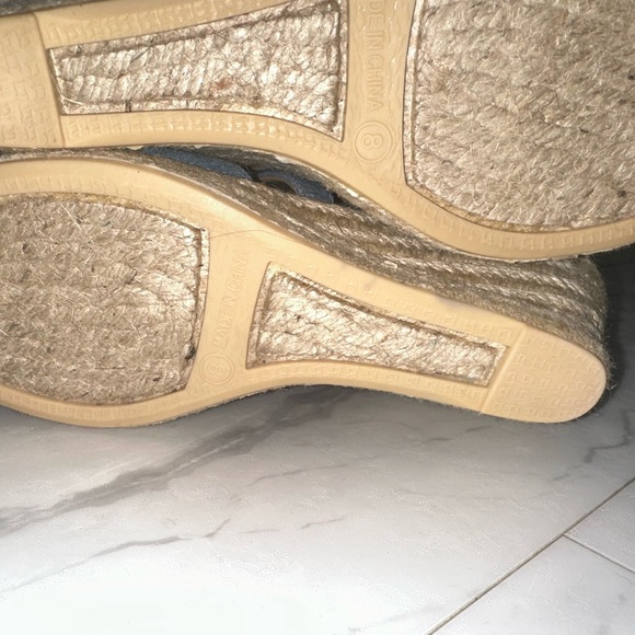 Talbots - Picture 5 of 5